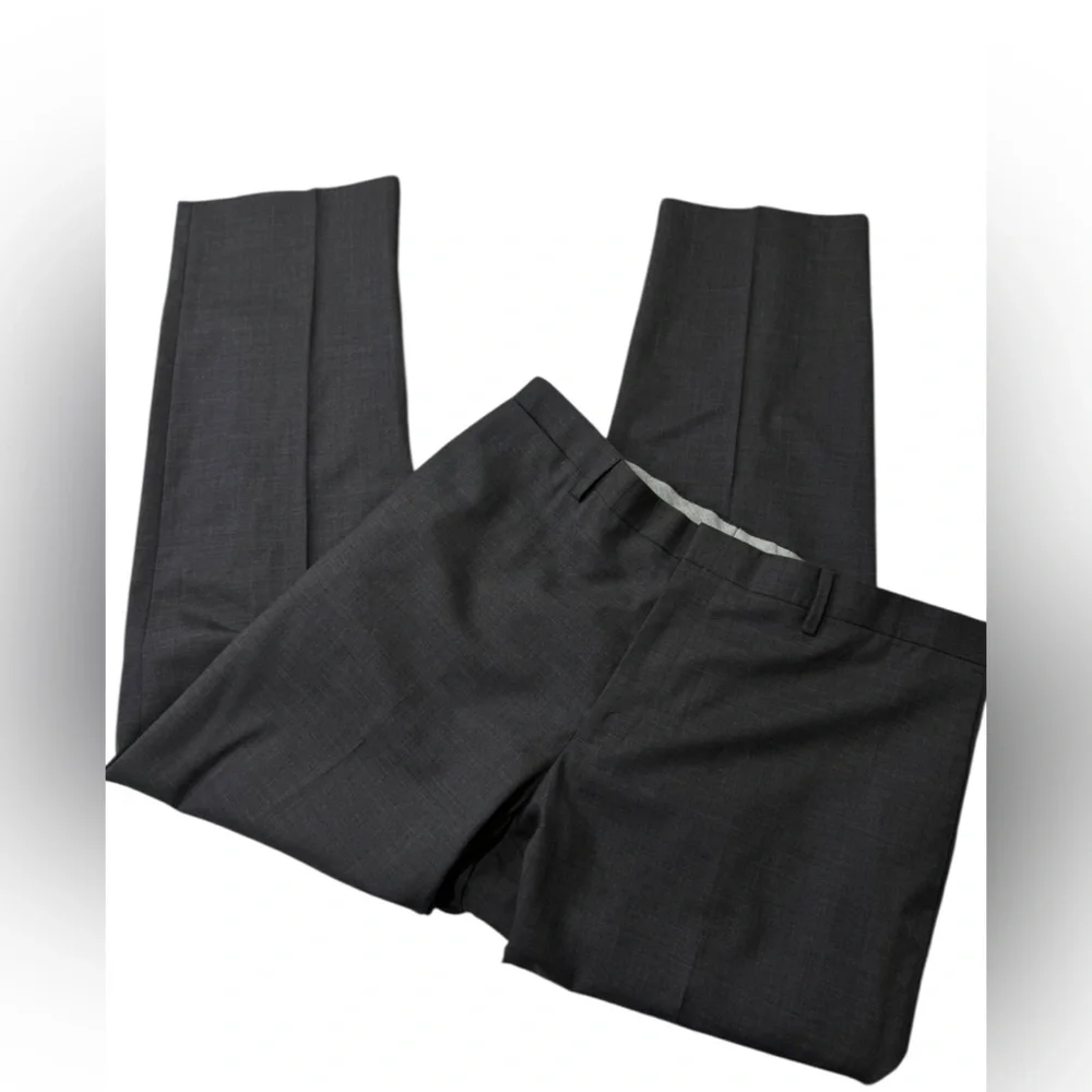 Banana Republic Classic Fit Gray 100% Wool Dress Pants 35/31 Tailored Trousers